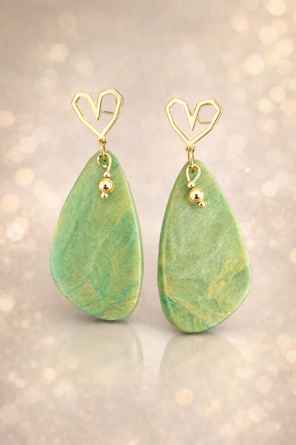 Green & Gold Marble Polymer Clay Drop Earrings – Handcrafted Gold Heart Dangles
